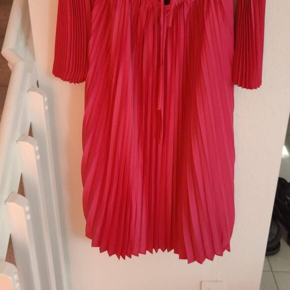 Alamour Dress Womens Size XL Analu Pleated Midi Hot Pink - Picture 7 of 12